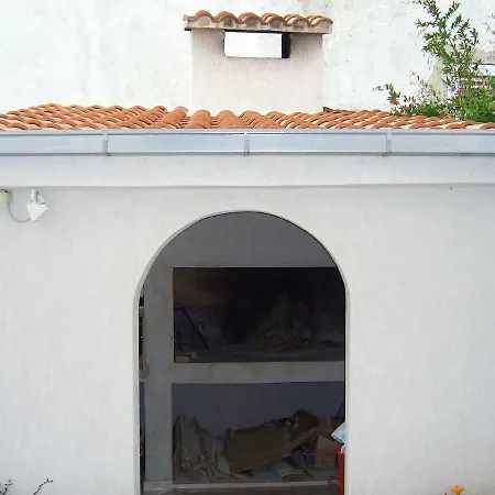Bruna Apartment